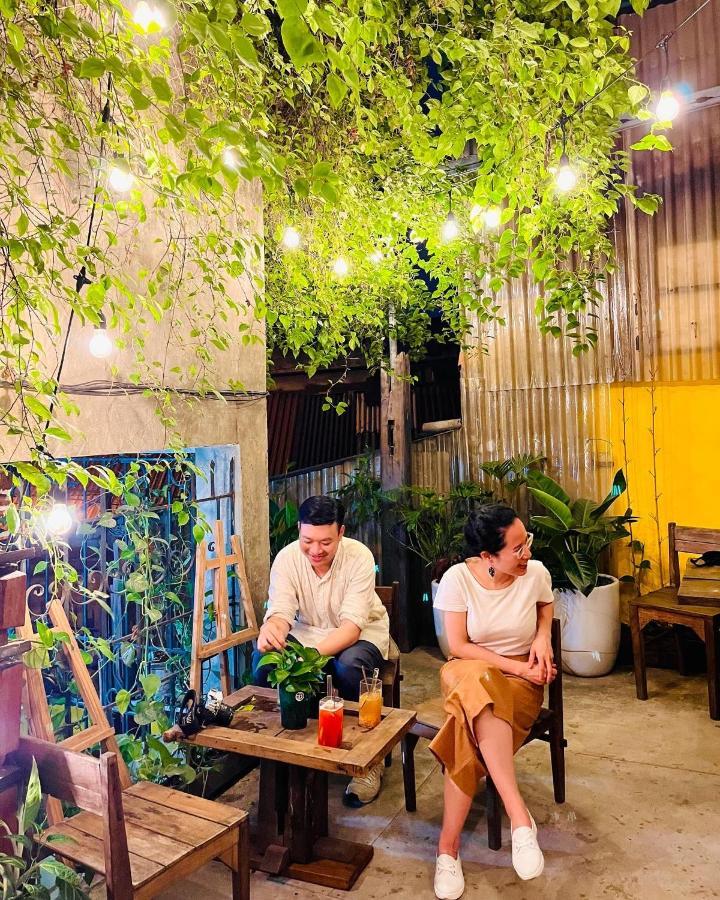 Chu Nhat Cafe & Homestay - 12 Ngo 41 Duong Lang - Co So 1 Hanoi Exterior foto