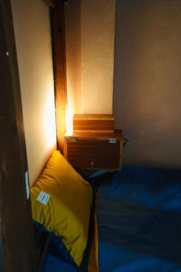 Chu Nhat Cafe & Homestay - 12 Ngo 41 Duong Lang - Co So 1 Hanoi Exterior foto