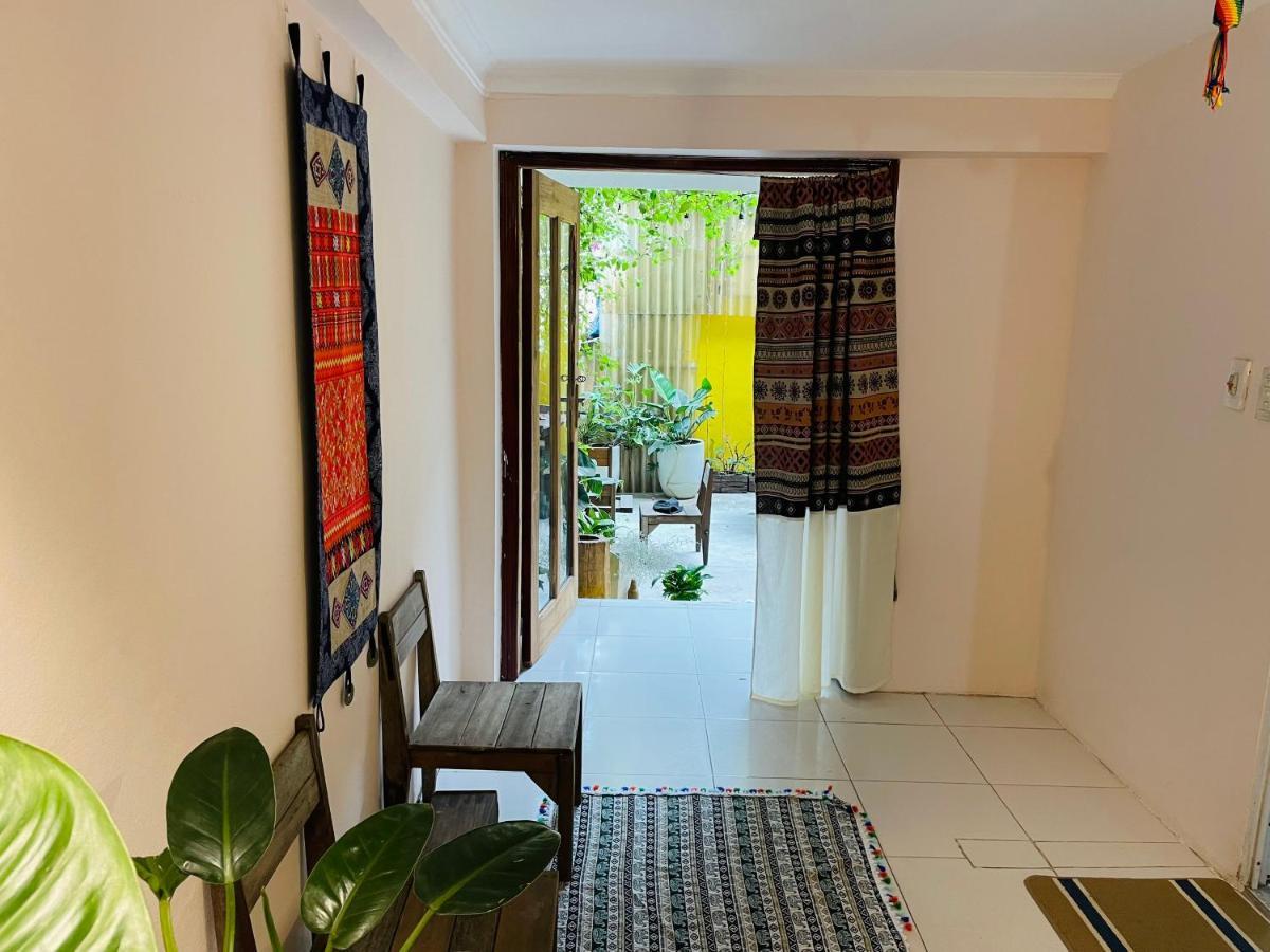 Chu Nhat Cafe & Homestay - 12 Ngo 41 Duong Lang - Co So 1 Hanoi Exterior foto