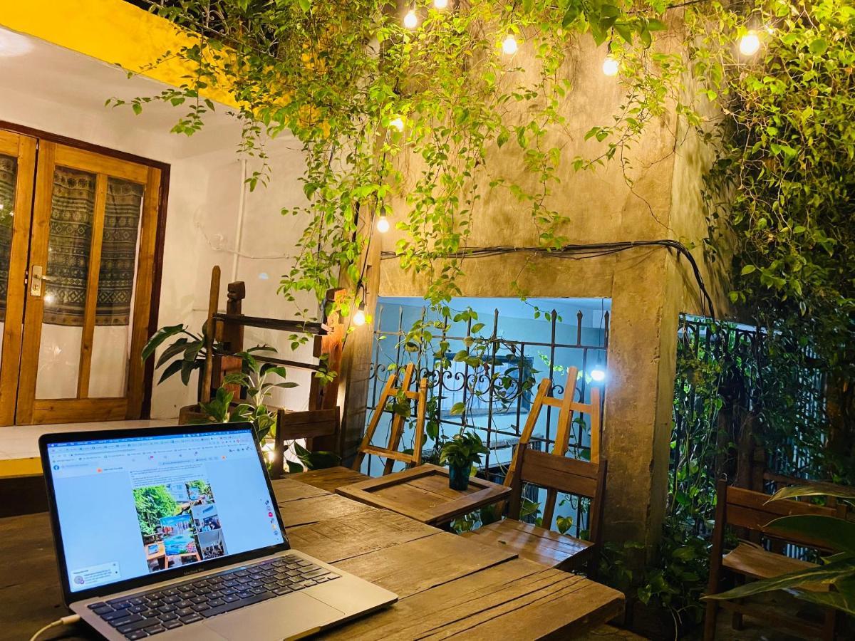 Chu Nhat Cafe & Homestay - 12 Ngo 41 Duong Lang - Co So 1 Hanoi Exterior foto