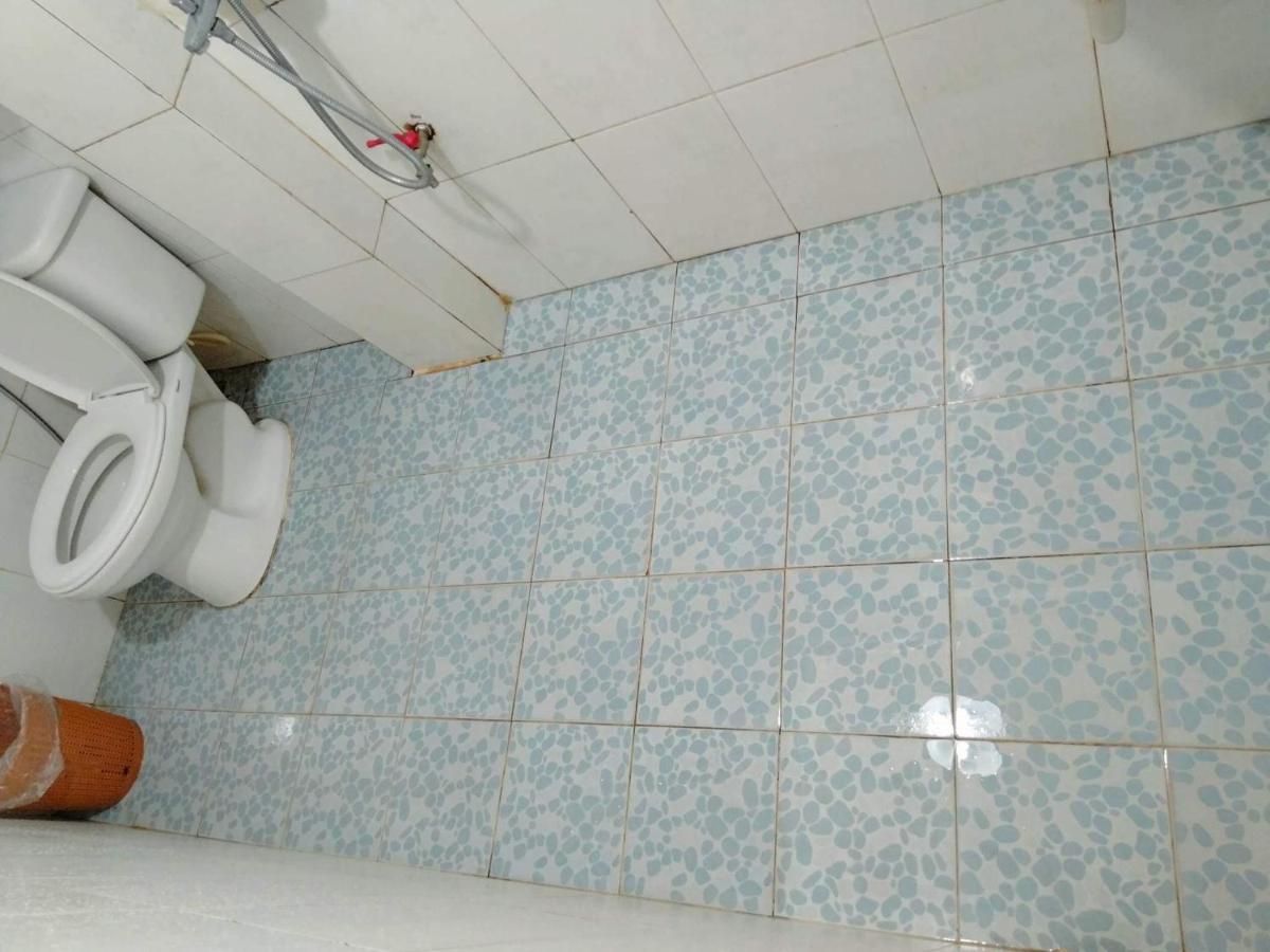 Chu Nhat Cafe & Homestay - 12 Ngo 41 Duong Lang - Co So 1 Hanoi Exterior foto