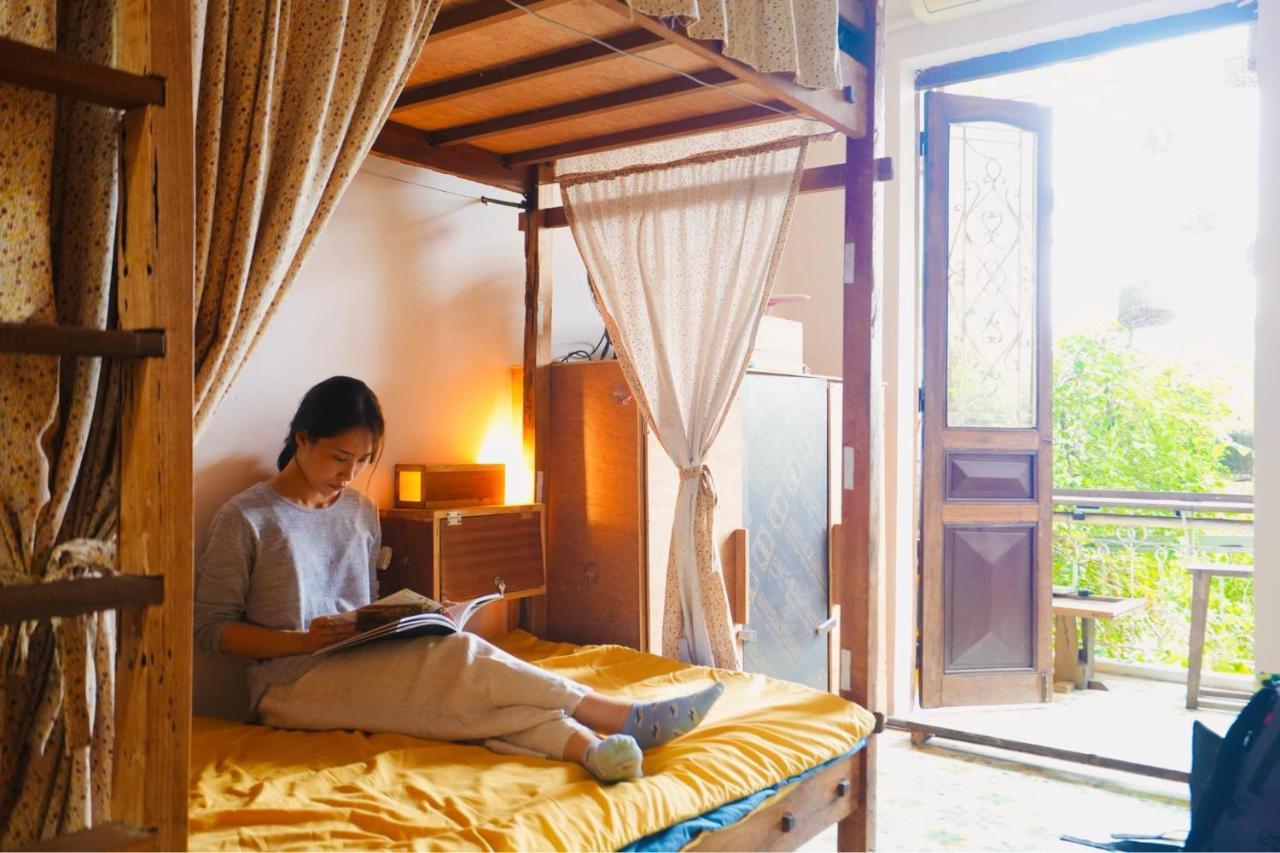 Chu Nhat Cafe & Homestay - 12 Ngo 41 Duong Lang - Co So 1 Hanoi Exterior foto