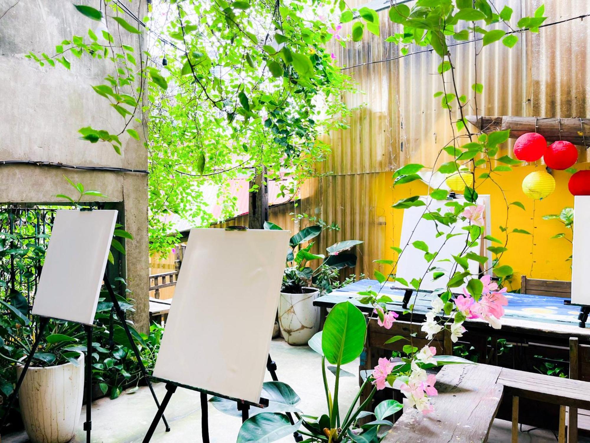 Chu Nhat Cafe & Homestay - 12 Ngo 41 Duong Lang - Co So 1 Hanoi Exterior foto