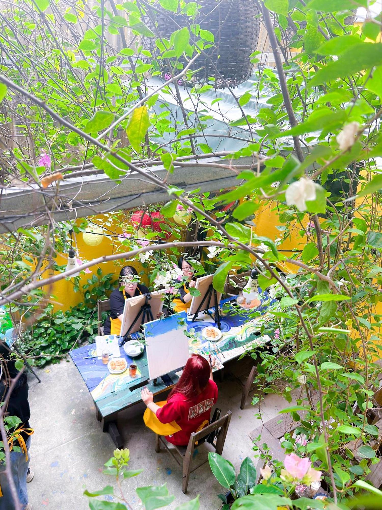 Chu Nhat Cafe & Homestay - 12 Ngo 41 Duong Lang - Co So 1 Hanoi Exterior foto